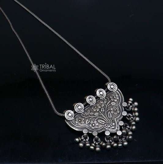 Handmade 925 sterling silver tribal cultural pendant for wedding jewelry, featuring intricate traditional design by TRIBAL ORNAMENTS.