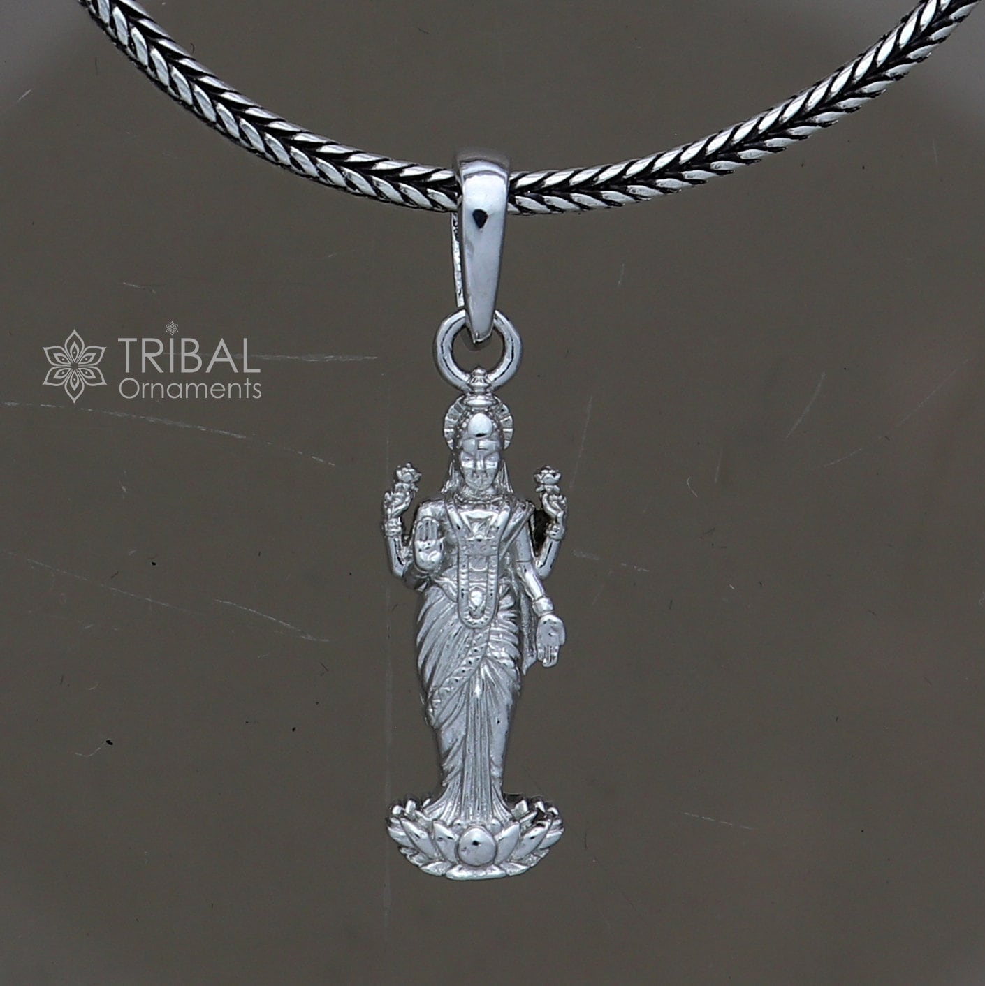 925 sterling silver handmade Goddess Maha Lakshmi/laxmi pendant, amazing divine lakshmi maa pendant gifting jewelry NSP830 - TRIBAL ORNAMENTS