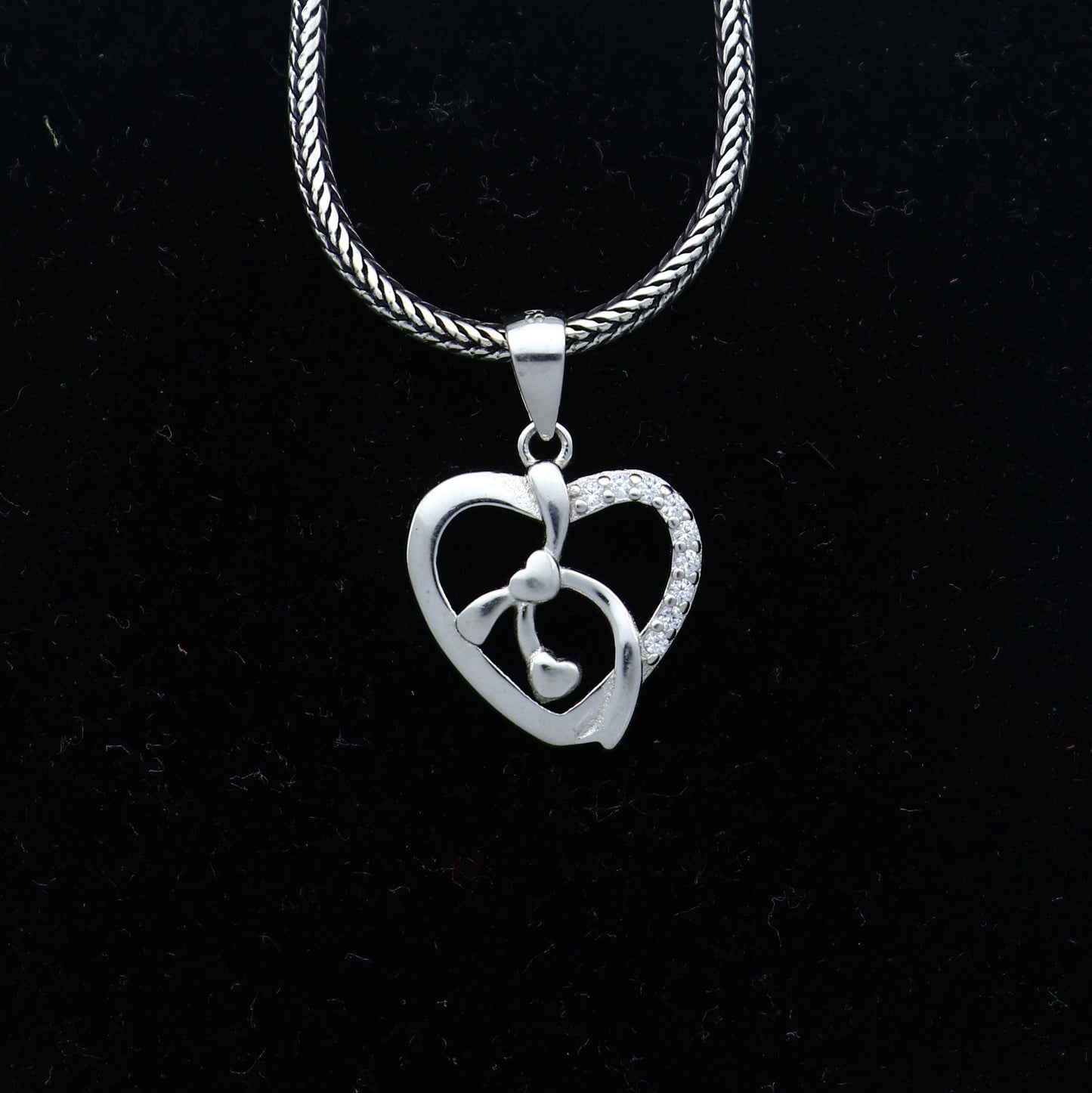 925 Sterling silver heart design diamond pendant nsp934 - TRIBAL ORNAMENTS