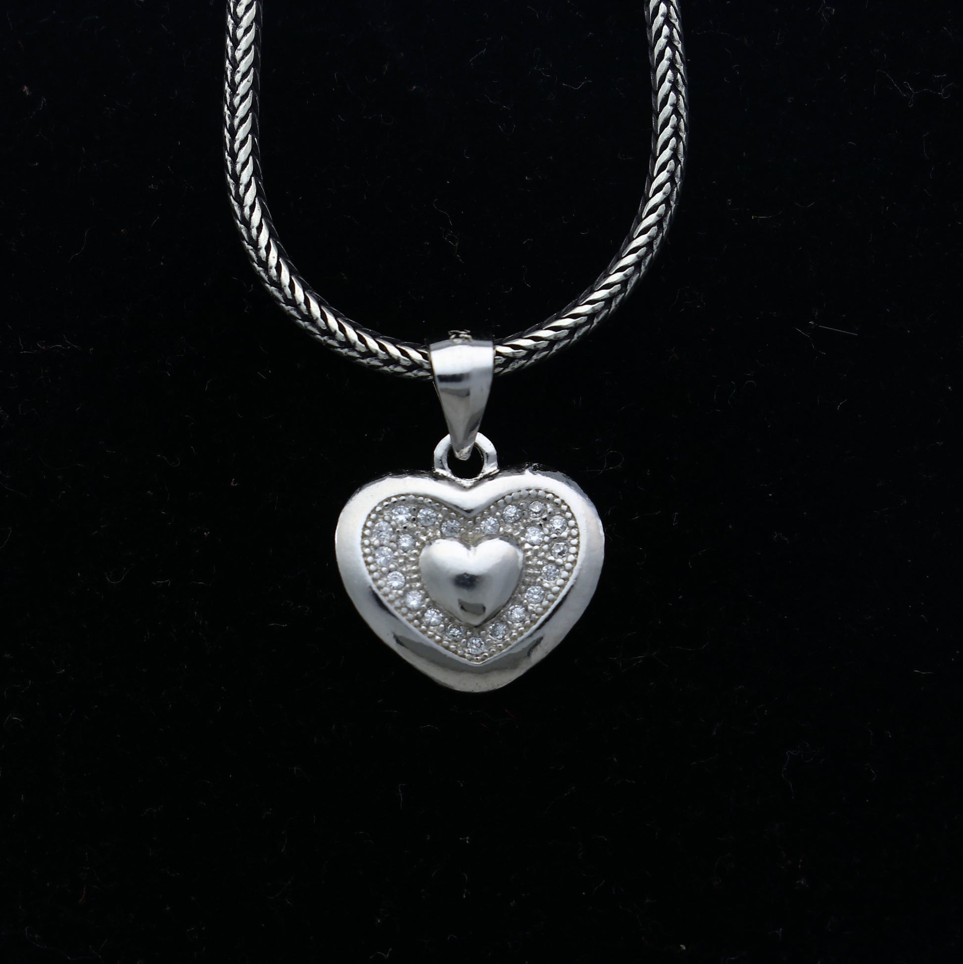 925 Sterling silver heart design diamond pendant nsp935 - TRIBAL ORNAMENTS