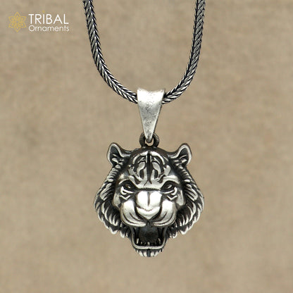 925 sterling silver lion face pendant with chain, tribal jewelry design by TRIBAL ORNAMENTS, detailed tribal lion face necklace