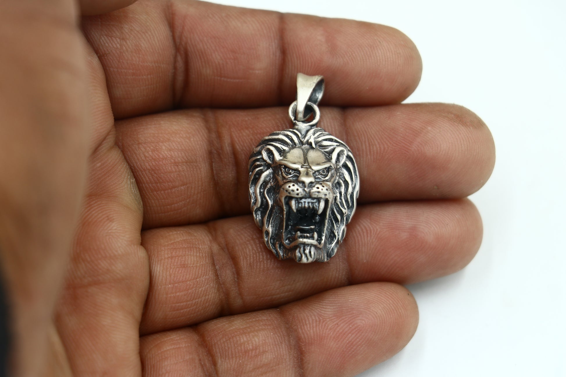 925 sterling silver lion king Pendant with chain tribal  jewellery nsp1024 - TRIBAL ORNAMENTS
