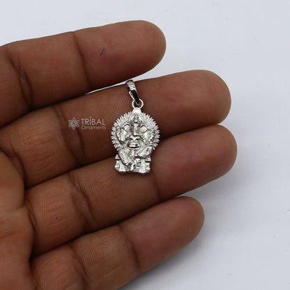Unisex 925 sterling silver Lord Ganesha pendant featuring intricate tribal design, handmade jewelry by TRIBAL ORNAMENTS.