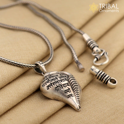 Sterling silver Lord Krishna mantra Shankha pendant featuring tribal ethnic design, crafted by TRIBAL ORNAMENTS.