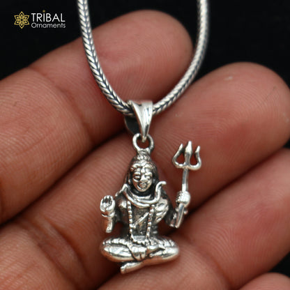 925 sterling silver Lord Mahakal pendant with chain, tribal jewelry design, detailed Lord Mahakal figure on the pendant.