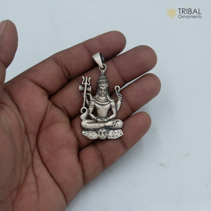 Sterling silver Lord Shiva aradhana style pendant with chain, tribal jewelry design by TRIBAL ORNAMENTS.
