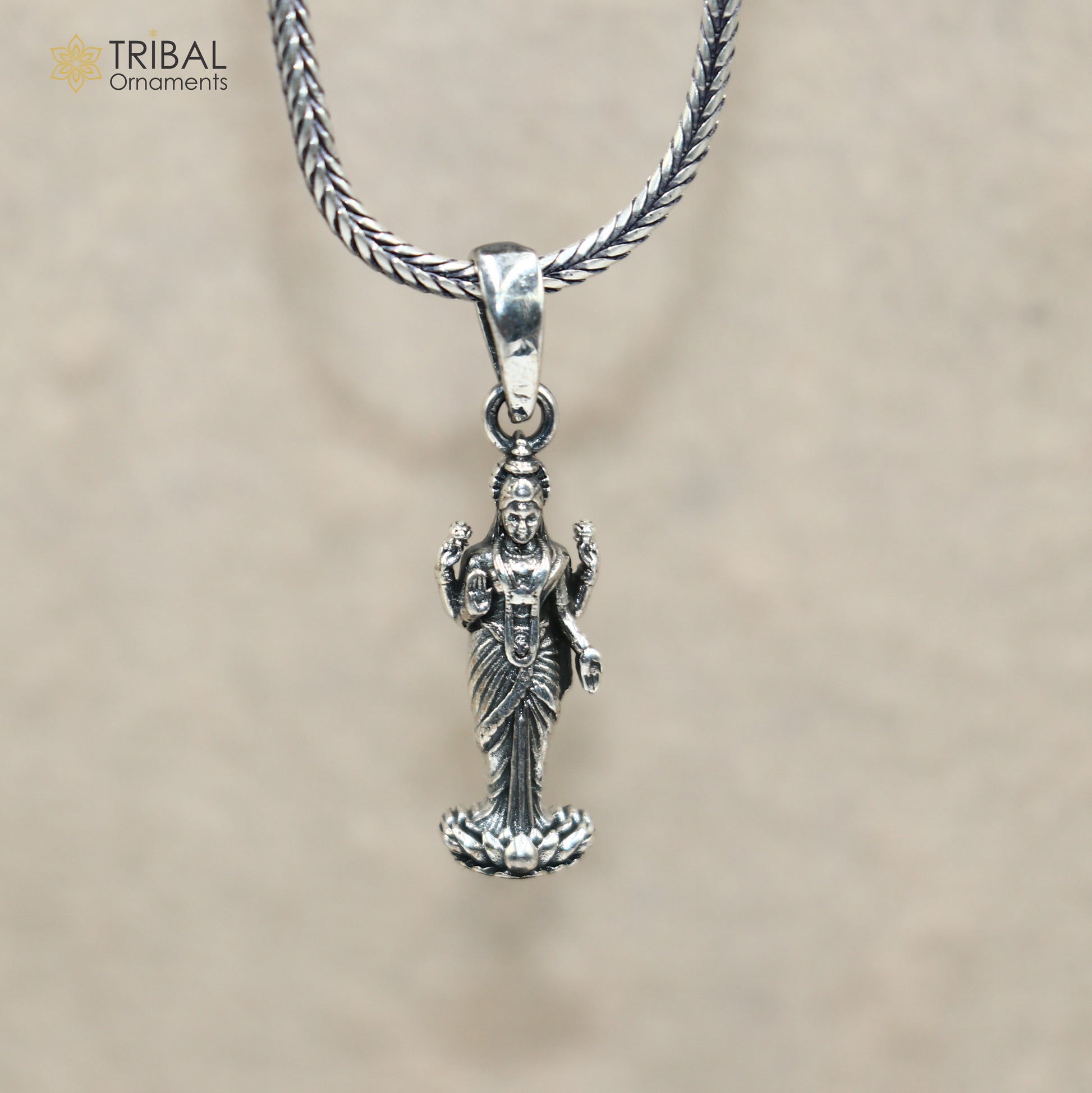 925 sterling silver Maha laxmi ji Pendant with chain tribal jewellery nsp1050 - TRIBAL ORNAMENTS