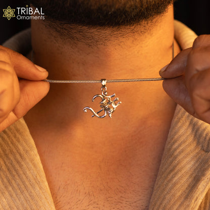 Sterling silver vintage Aum OM pendant with Shiva trident design, unisex tribal jewelry by TRIBAL ORNAMENTS.
