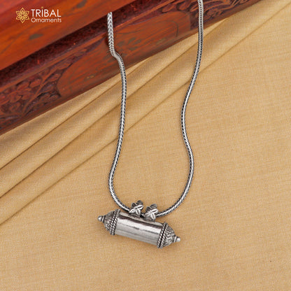 925 Sterling silver vintage amulet box pendant with intricate design, mantra box, and tabiz style by TRIBAL ORNAMENTS.