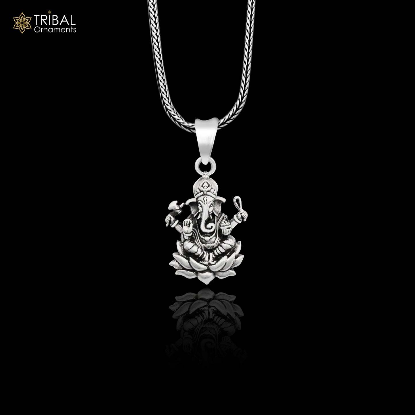 Divine 925 sterling silver handmade blessing Ganesha pendant, stylish unisex pendant locket personalized pendant jewelry ssp1216 - TRIBAL ORNAMENTS