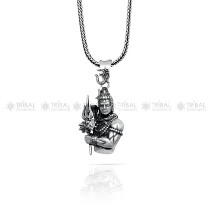 Handmade 925 sterling silver Lord Maha Deva (Mahakal) pendant by TRIBAL ORNAMENTS, featuring intricate tribal design.
