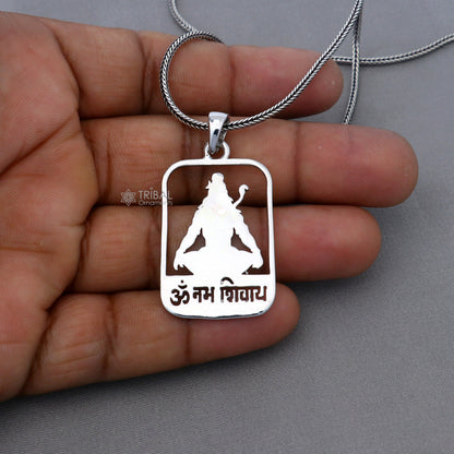 Sterling silver hand-engraved "Aum Namah Sivay" Shiv mantra locket pendant by Tribal Ornaments, featuring traditional design.