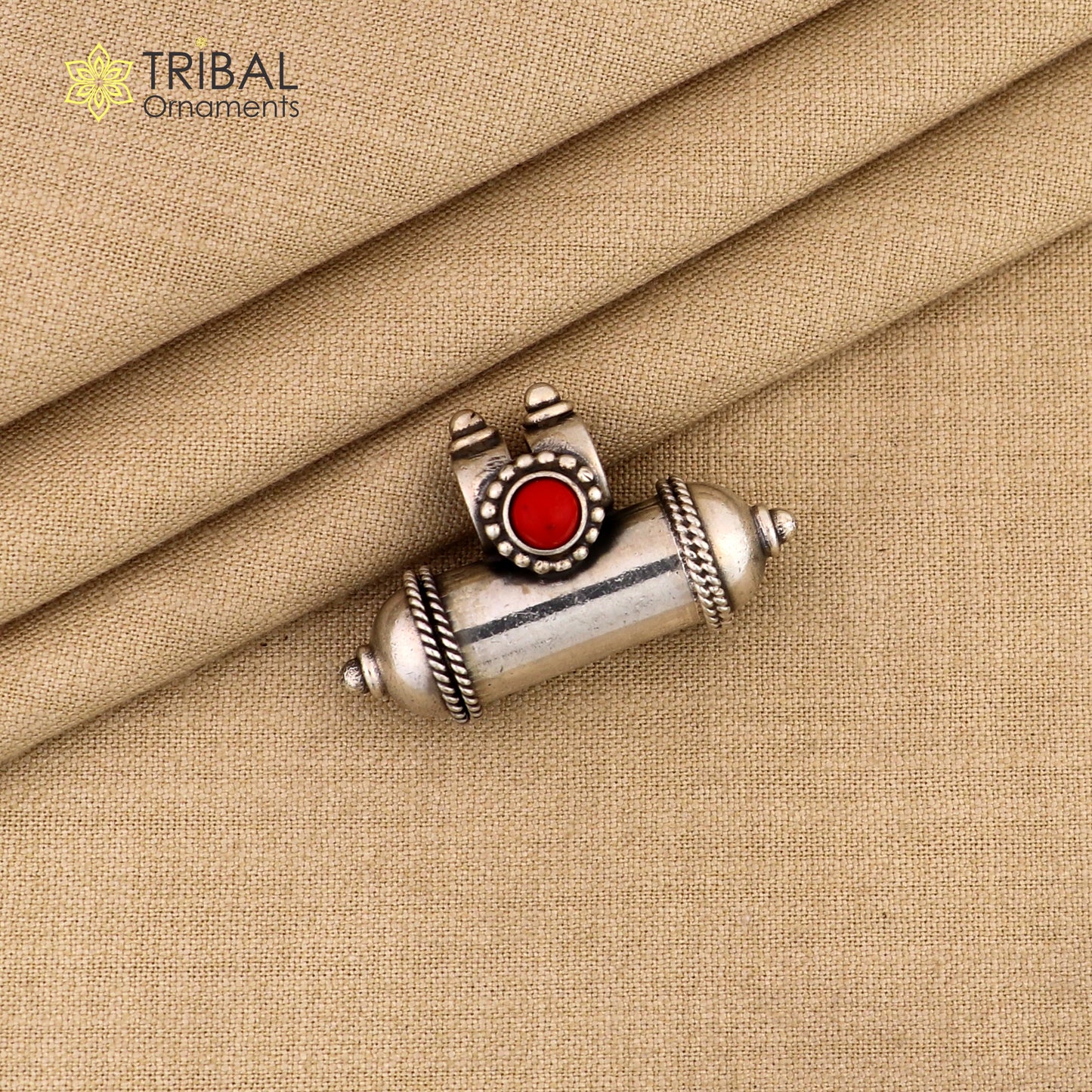 925 Sterling silver vintage amulet pendant with turquoise stone, box design, tribal ornament style, kavacham and mantra box.