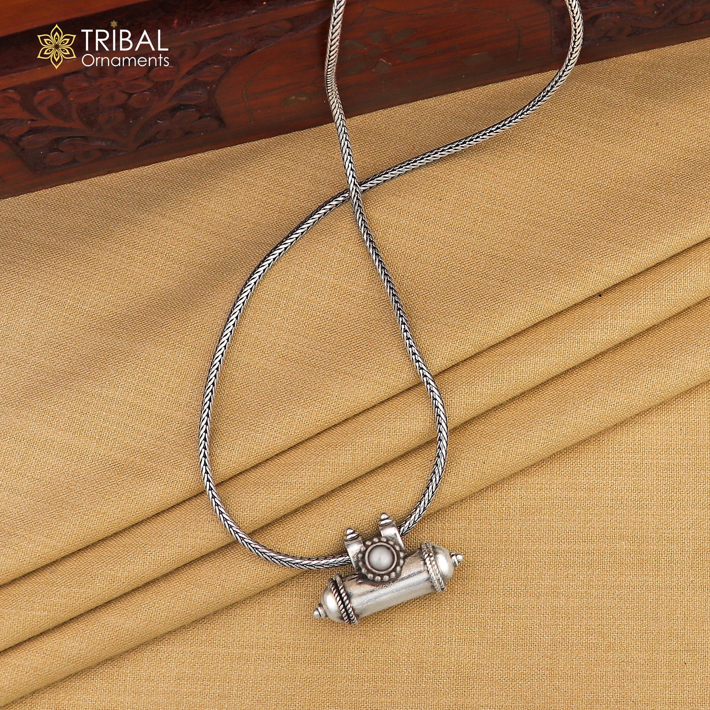 925 Sterling silver vintage kavacham pendant with turquoise stone, tribal design, box-shaped amulet, mantra box, tribal ornaments.
