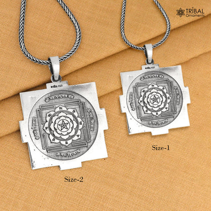 925 Sterling silver Shree chakra and Maha Mrityunjay chakra yantra pendant, ethnic jewelry, small 3x3cm tribal ornament.
