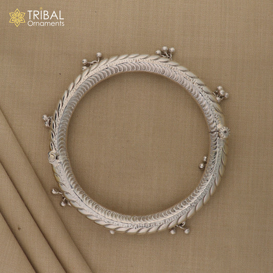 Vintage oxidized 925 silver tribal ankle bracelet with antique foot kada design, featuring ethnic tribal silver jewelry craftsmanship.