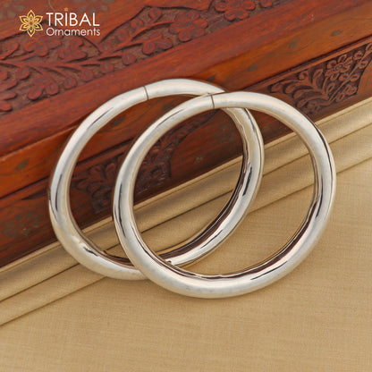 Handmade 925 sterling silver Indian traditional foot kada ankle bracelet with plain design for women, tribal jewelry style.