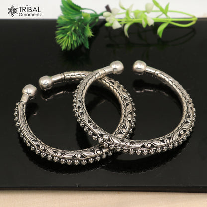 Sterling silver vintage ethnic chitai work foot ankle kada bracelet with intricate designs, handcrafted jewelry by TRIBAL ORNAMENTS.