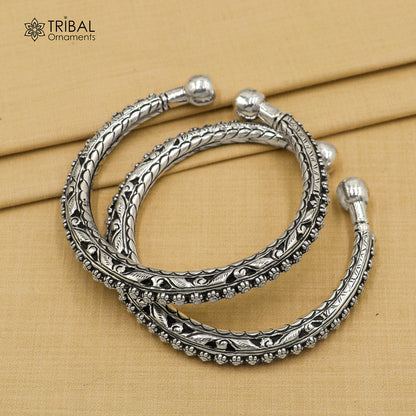 Sterling silver vintage ethnic chitai work ankle bracelet with customized foot kada design by TRIBAL ORNAMENTS.