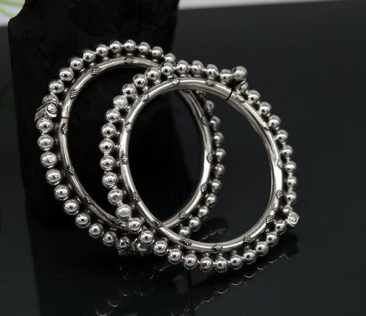 Elegant 925 sterling silver beaded bangle bracelet with handmade tribal and vintage design, perfect for bridesmaids or gifts.