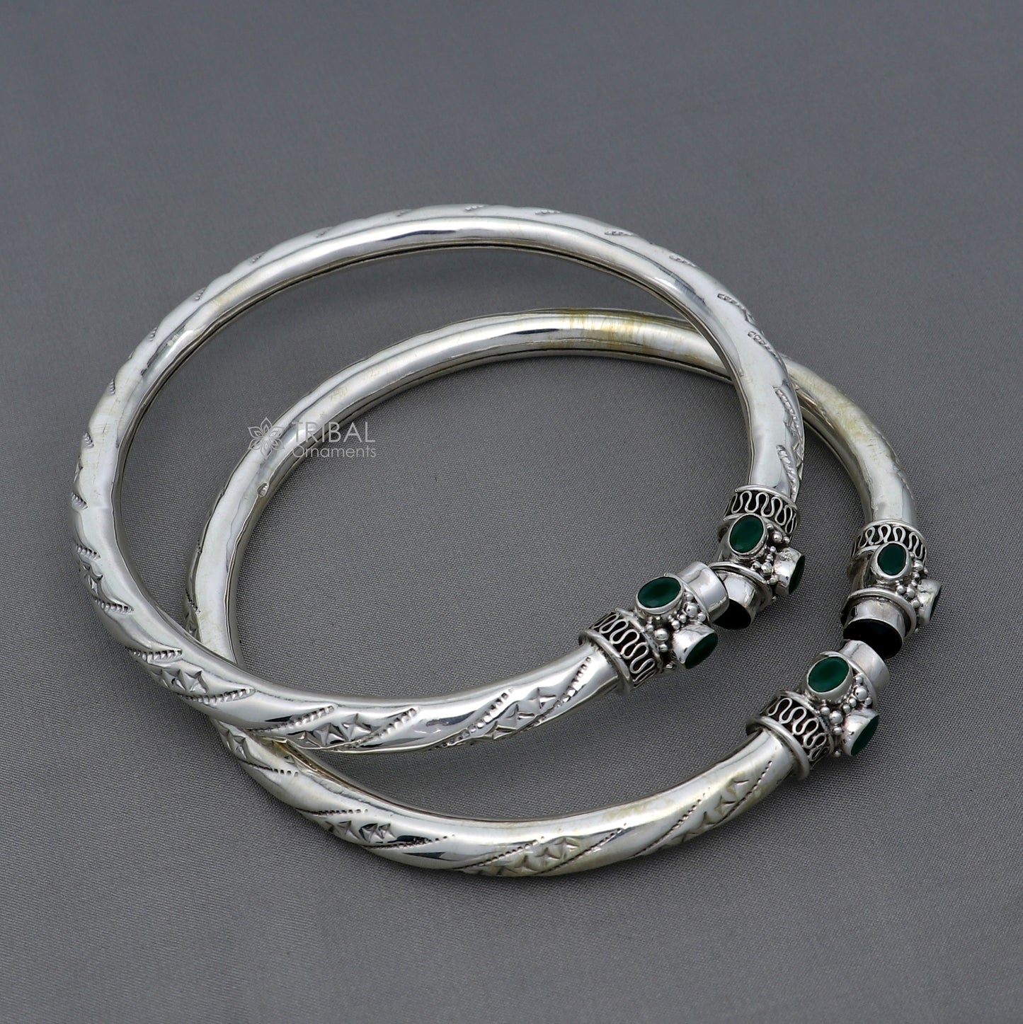 925 sterling silver stylish design ankle kada, ankle bangle bracelet with gorgeous green and red stone nsfk120 - TRIBAL ORNAMENTS