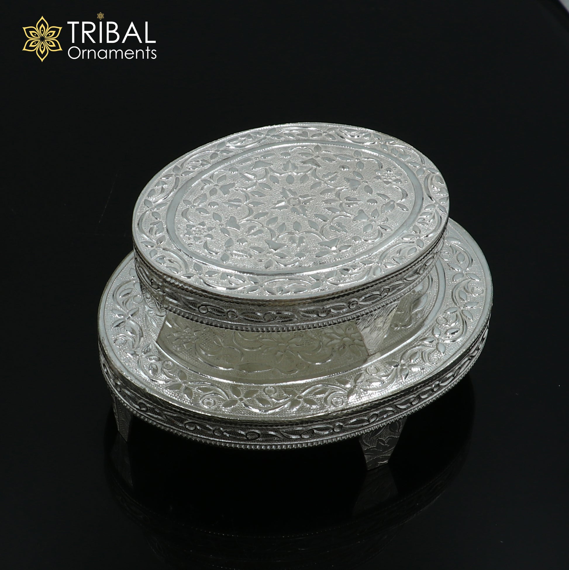 925 Sterling silver Oval shape bazot / chouki pooja utensils su1348 - TRIBAL ORNAMENTS