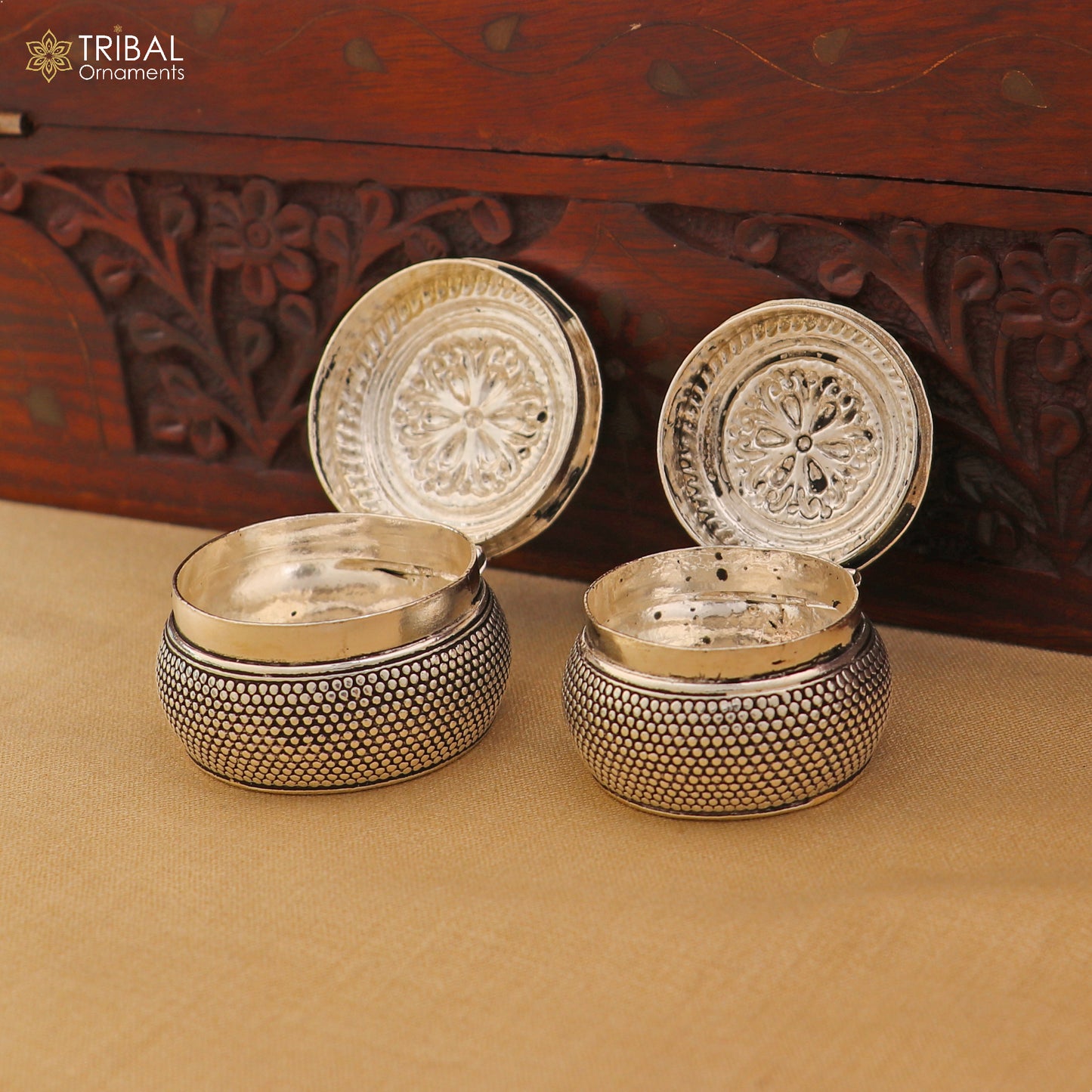 925 sterling silver round style oxidized trinket,casket, Sindoor box brides jewelry stb906 - TRIBAL ORNAMENTS