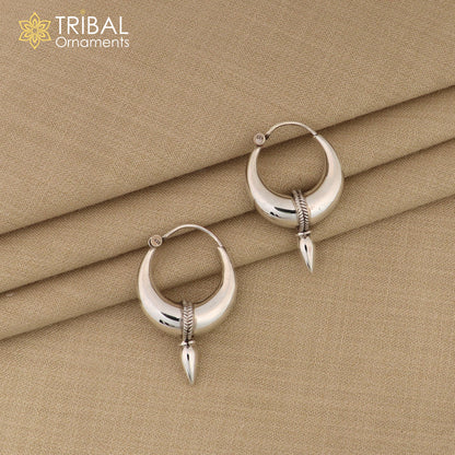Sterling silver hoop earrings by TRIBAL ORNAMENTS, plain shiny Bali-style tribal jewelry for unisex belly dance or tribal fashion.