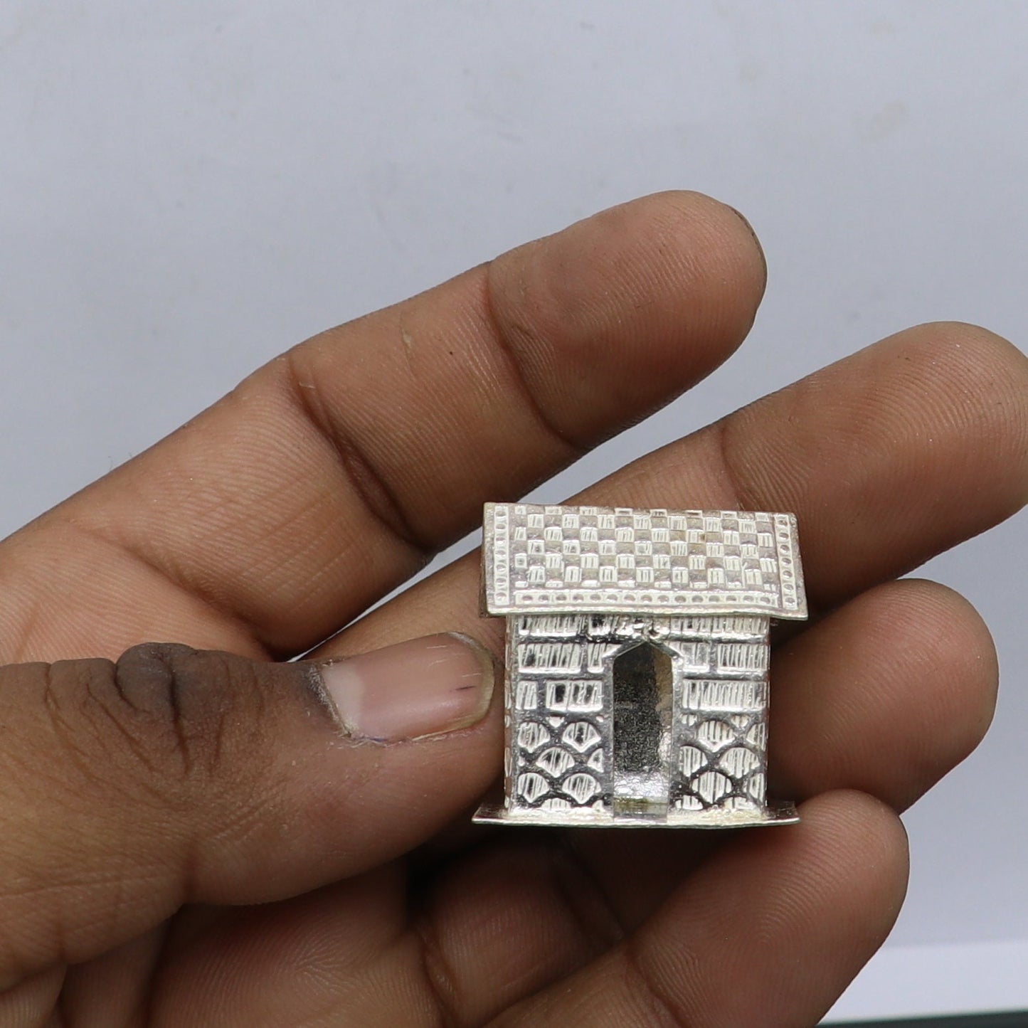 925 sterling silver small hut or home toy for crawling Krishna/ laddu Gopala gift  su1299 - TRIBAL ORNAMENTS
