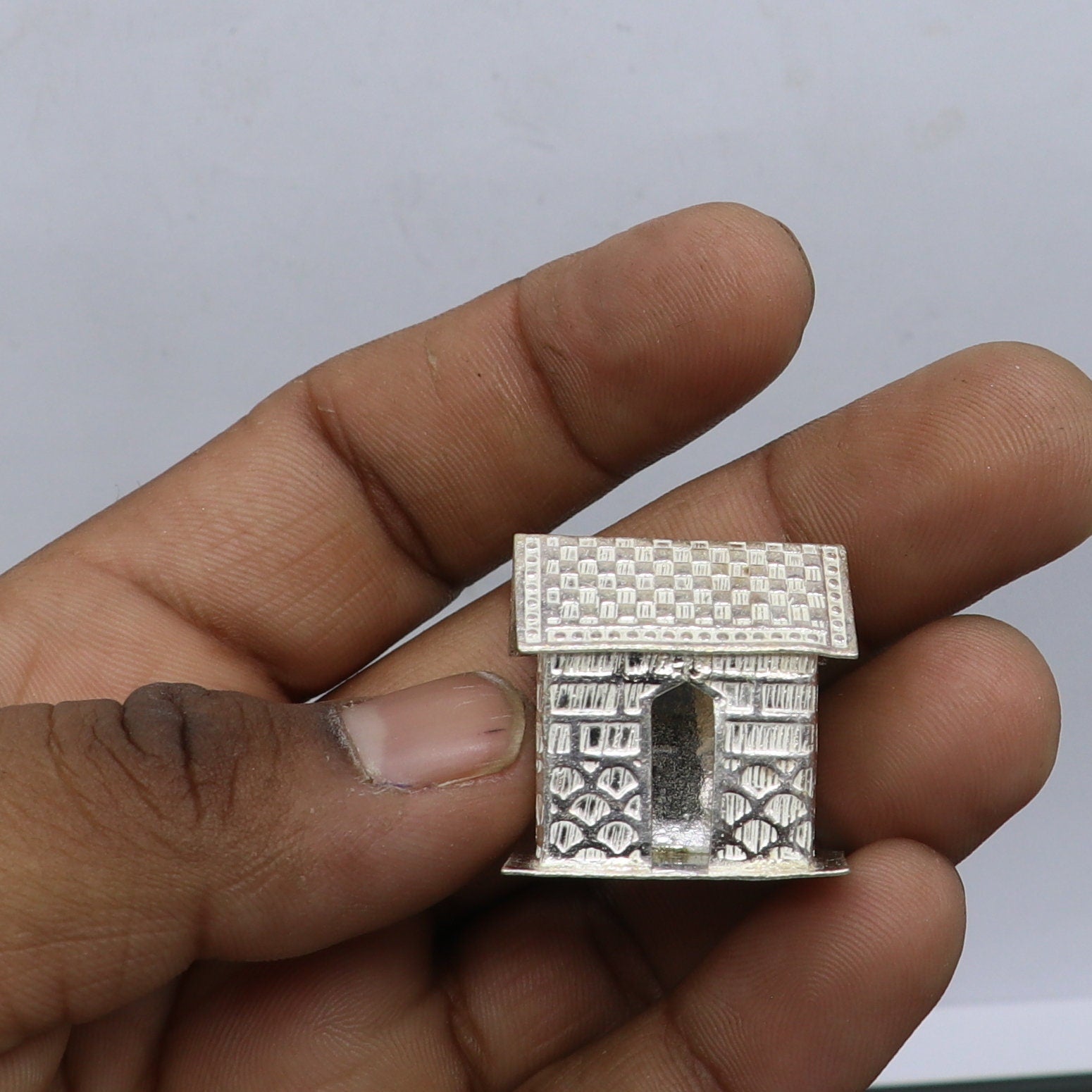 925 sterling silver small hut or home toy for crawling Krishna/ laddu Gopala gift  su1299 - TRIBAL ORNAMENTS