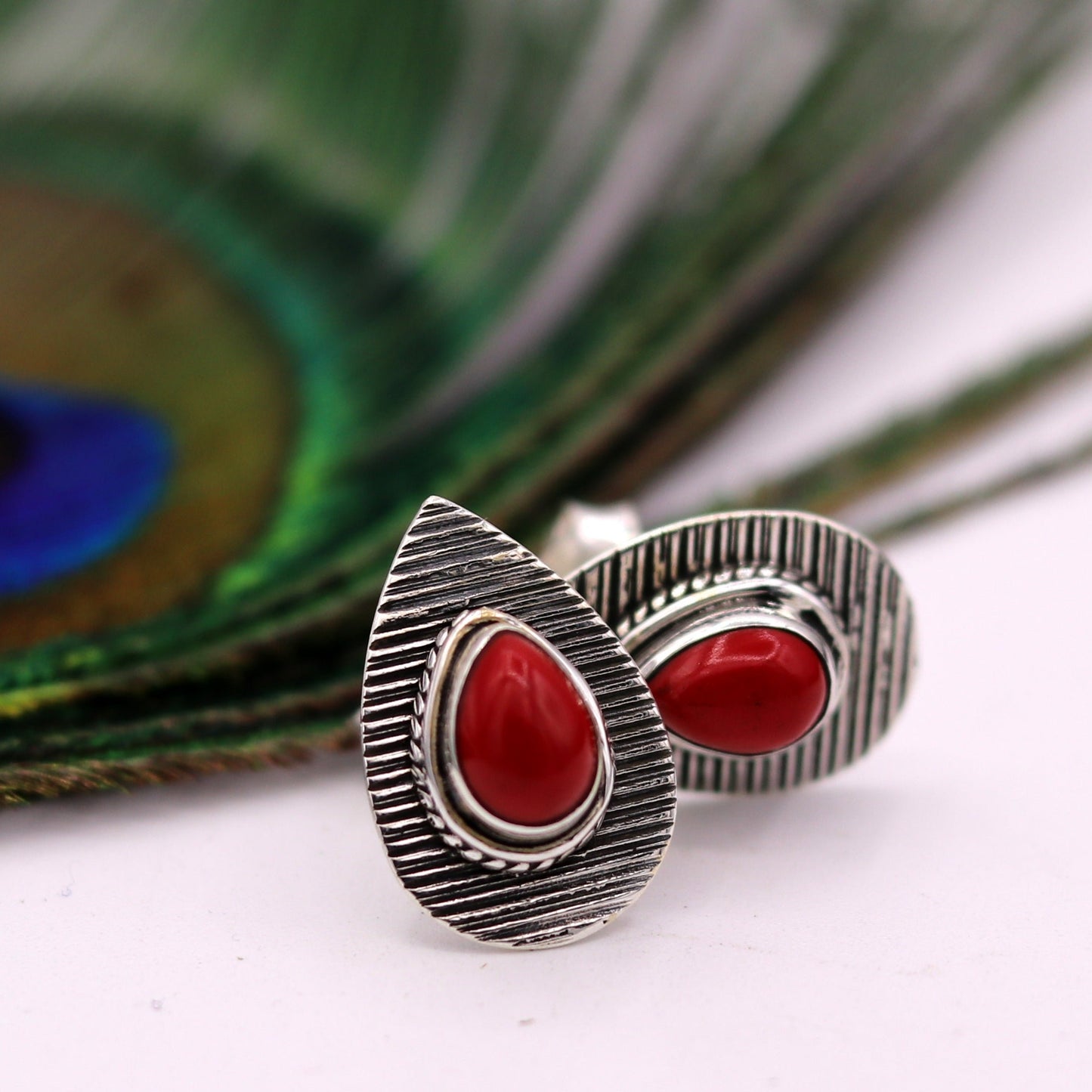 SAPPHIRE RED COLOR STONE HANDMADE 925 STERLING SILVER STUD VINTAGE EARRINGS s238 - TRIBAL ORNAMENTS