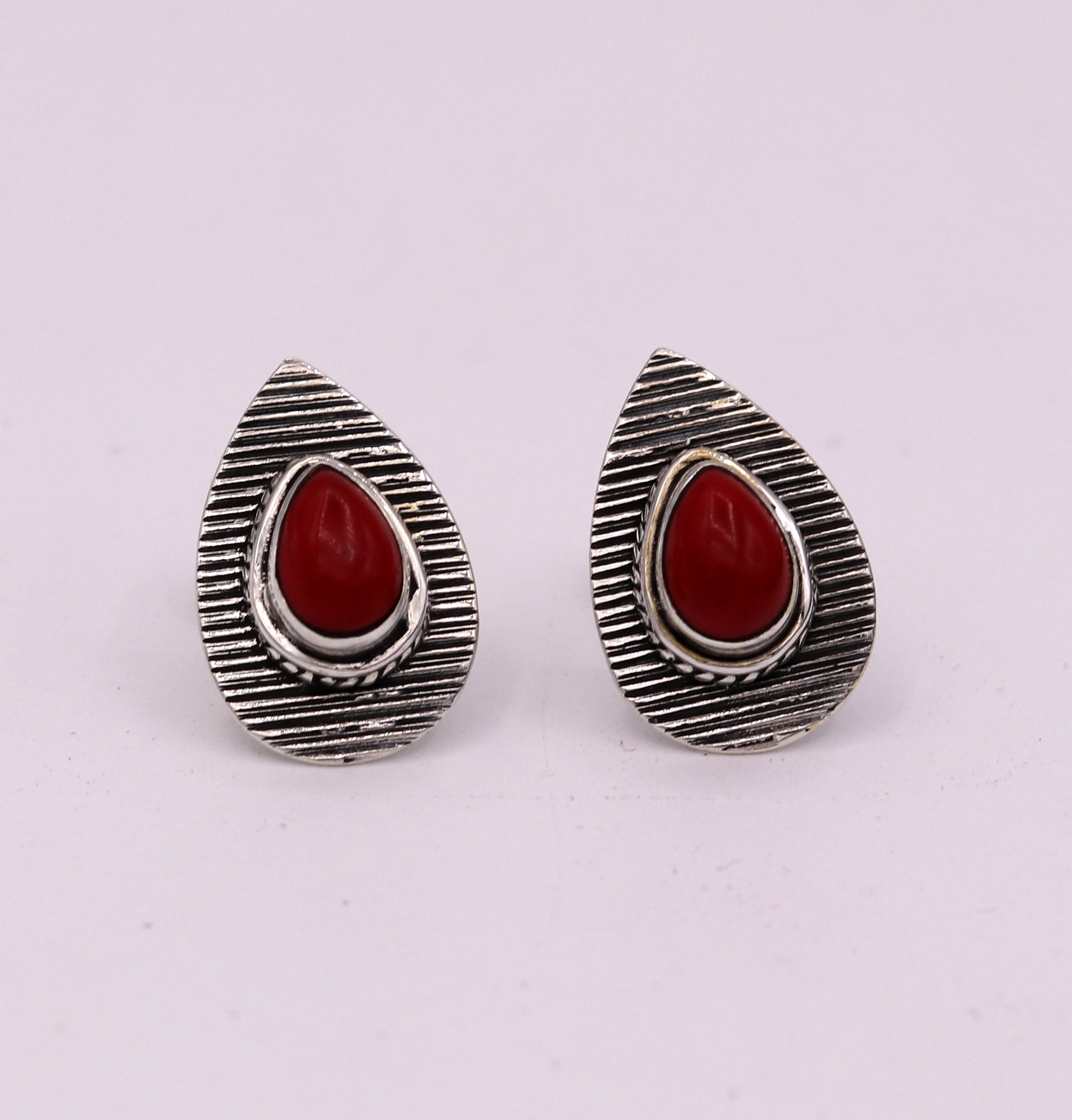 SAPPHIRE RED COLOR STONE HANDMADE 925 STERLING SILVER STUD VINTAGE EARRINGS s238 - TRIBAL ORNAMENTS