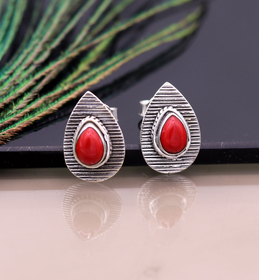 SAPPHIRE RED COLOR STONE HANDMADE 925 STERLING SILVER STUD VINTAGE EARRINGS s238 - TRIBAL ORNAMENTS
