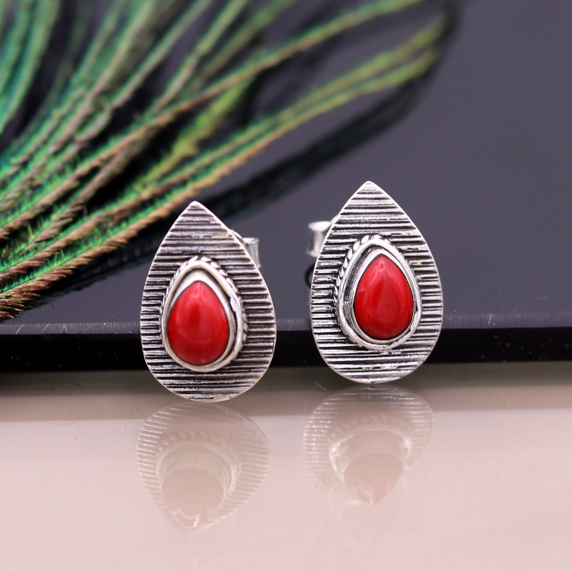 SAPPHIRE RED COLOR STONE HANDMADE 925 STERLING SILVER STUD VINTAGE EARRINGS s238 - TRIBAL ORNAMENTS