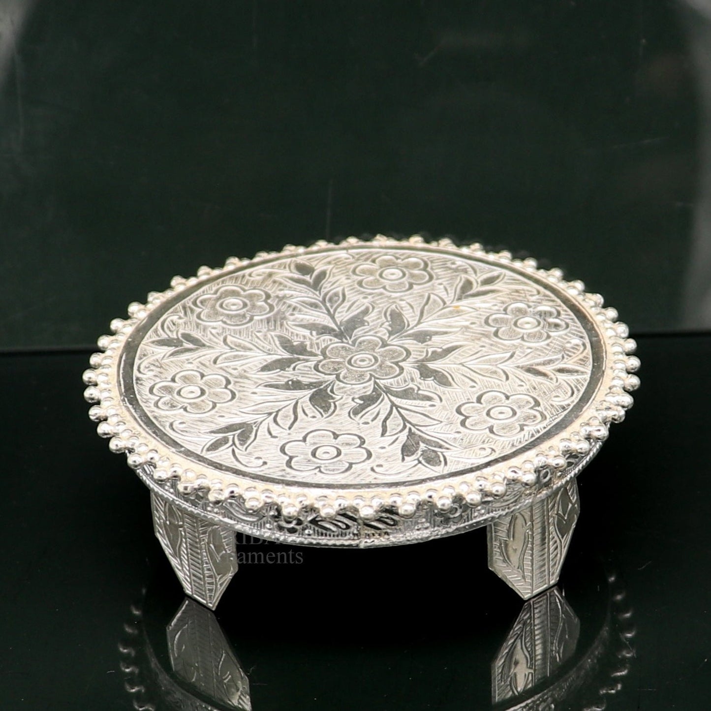 Vintage design Sterling silver handmade customize small oval shape table/bazot/chouki, excellent home puja utensils temple art su427 - TRIBAL ORNAMENTS