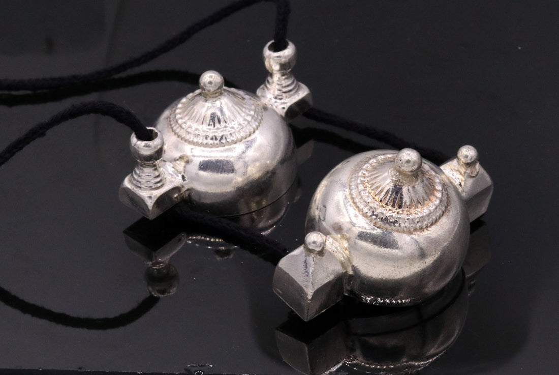 Sterling silver vintage design silver Lord shiva pendant to hold shiva lingam, mantra box prayer box tribal stylish custom jewelry sa06 - TRIBAL ORNAMENTS
