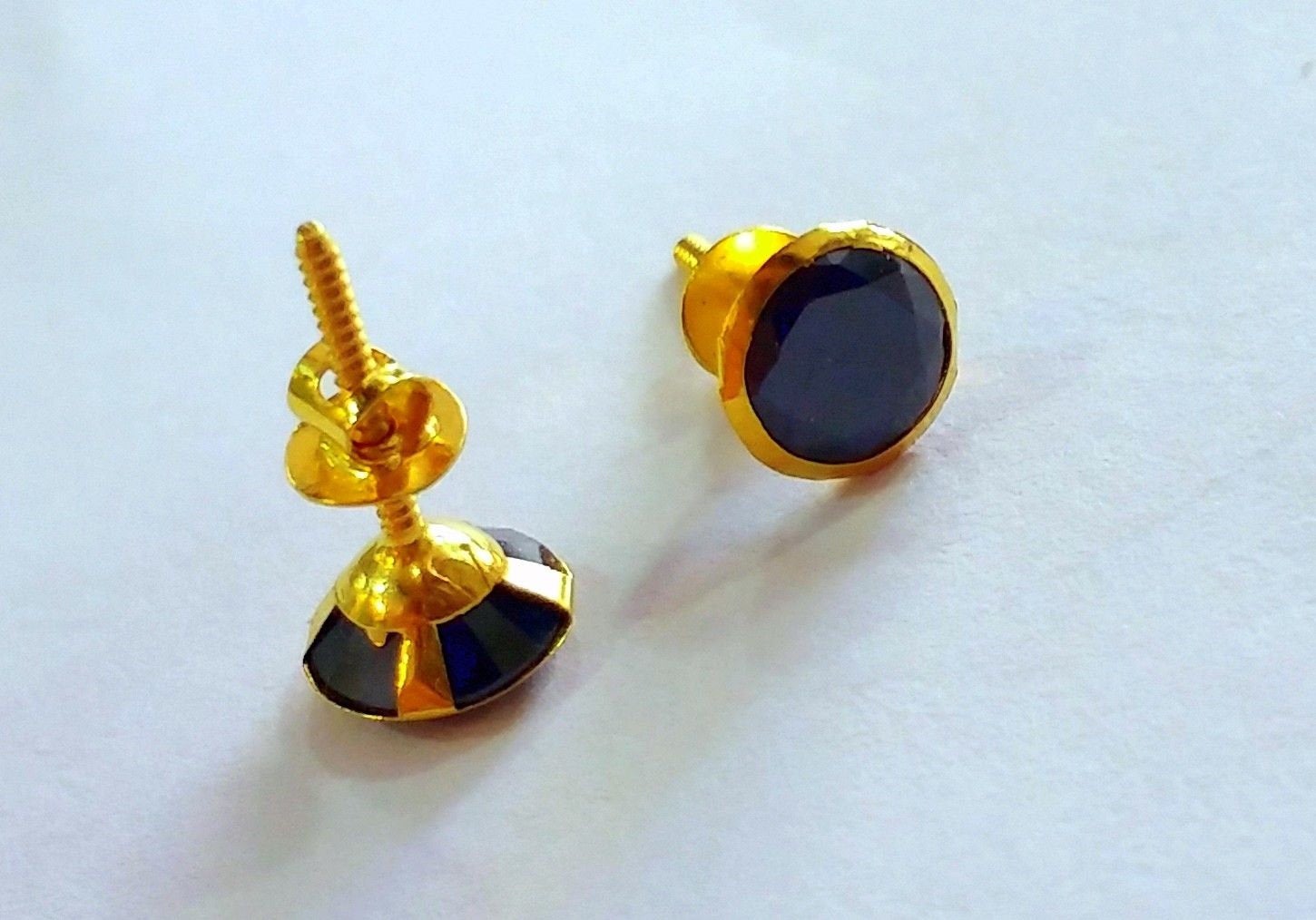 Genuine 18k yellow gold handmade fabulous black onyx stone excellent antique vintage design stud earrings pair unisex jewelry - TRIBAL ORNAMENTS