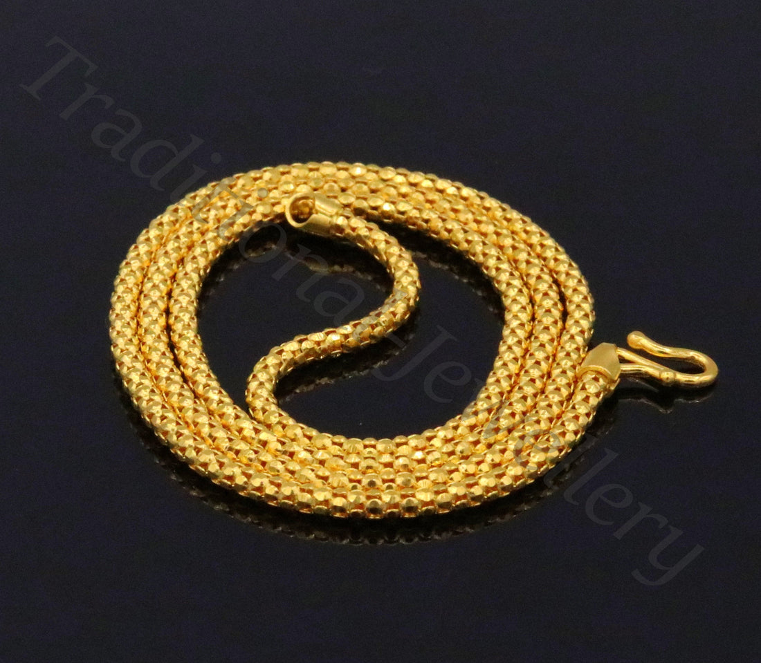 22kt yellow gold handmade unique design chain 20 inches unisex chain necklace from Rajasthan India. - TRIBAL ORNAMENTS