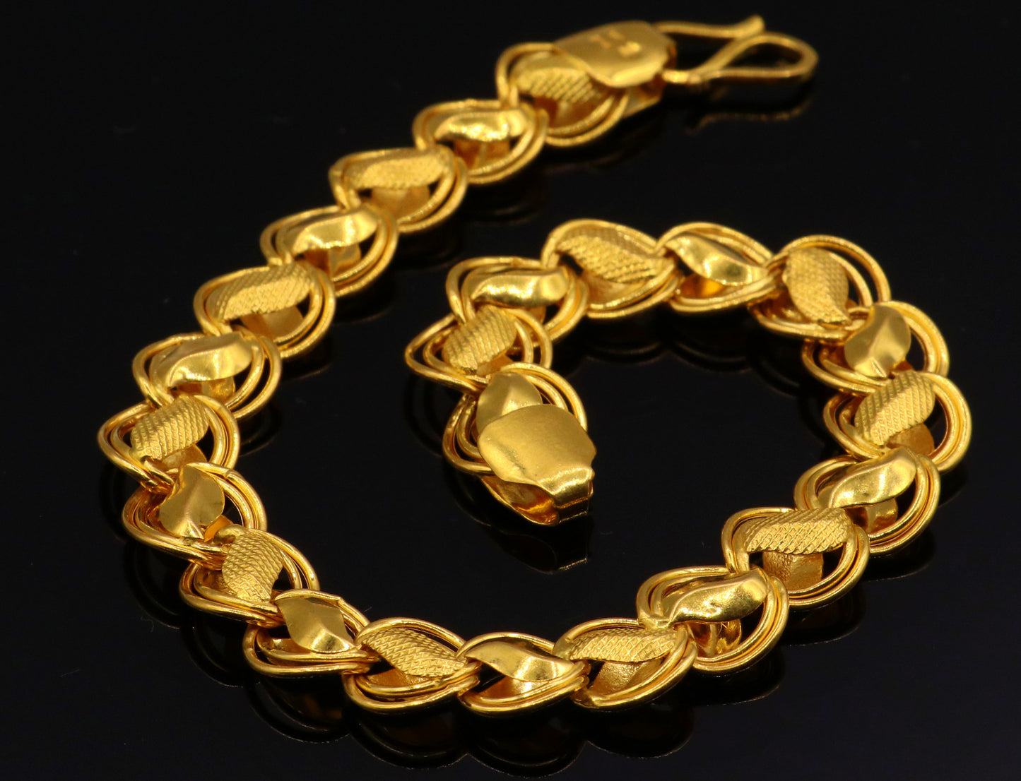 Handmade Fabulous 22k yellow gold lotus design bracelet chain unisex indian stylish jewelry - TRIBAL ORNAMENTS