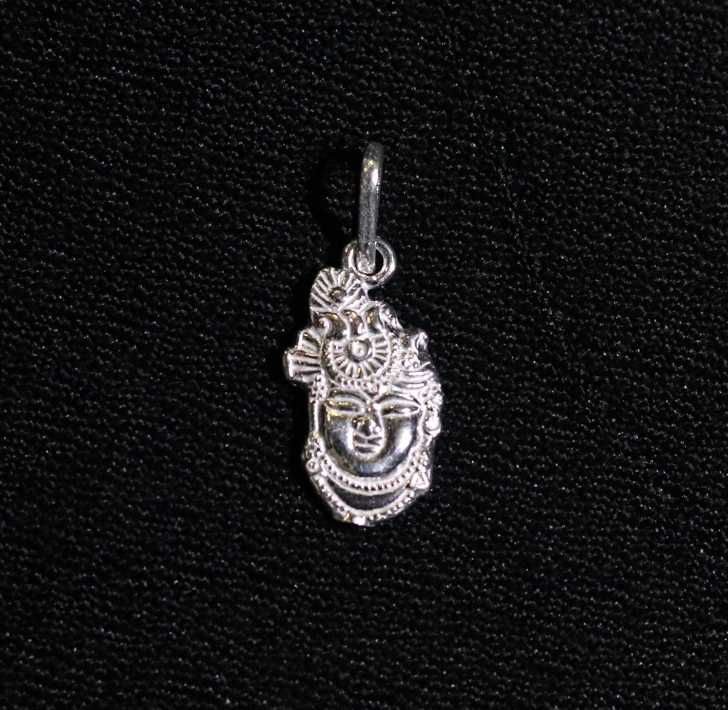 Solid silver handmade indian idol vishnu shreenathji pendant from rajasthan India god shree krishna pendant locket nsp03 - TRIBAL ORNAMENTS