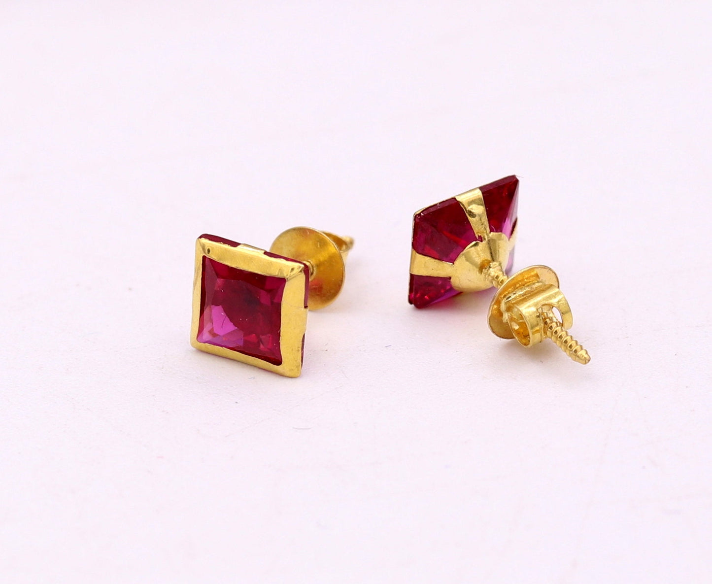 18kt yellow gold handmade fabulous ruby color stone stud earring unisex gifting jewelry - TRIBAL ORNAMENTS