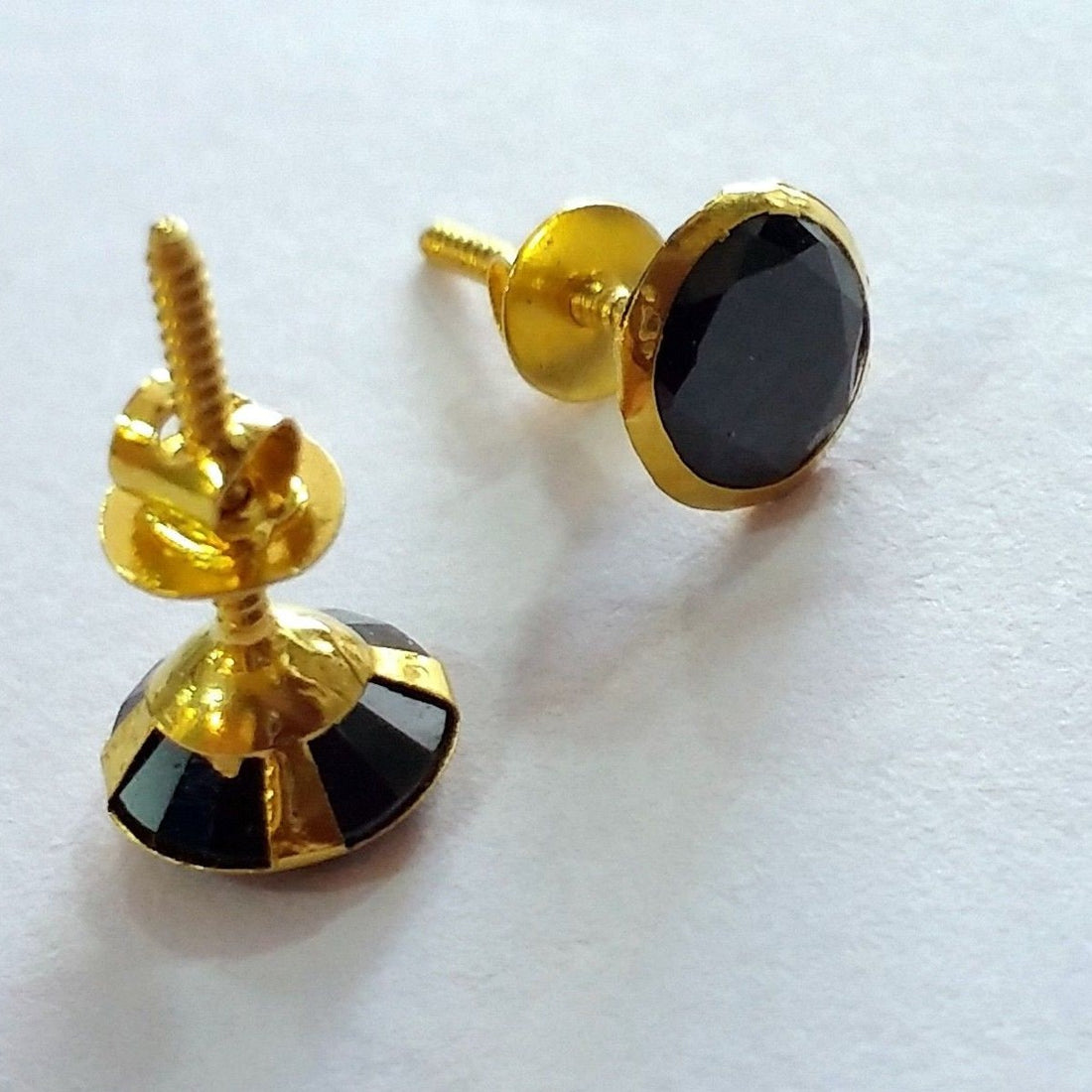 Genuine 18k yellow gold handmade fabulous black onyx stone excellent antique vintage design stud earrings pair unisex jewelry - TRIBAL ORNAMENTS