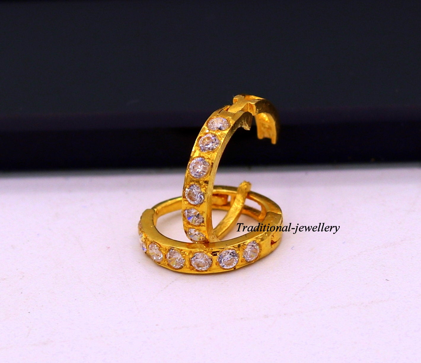 Buy quality Charming Rose Gold And Diamond Hoop Bali Earrings in Surat