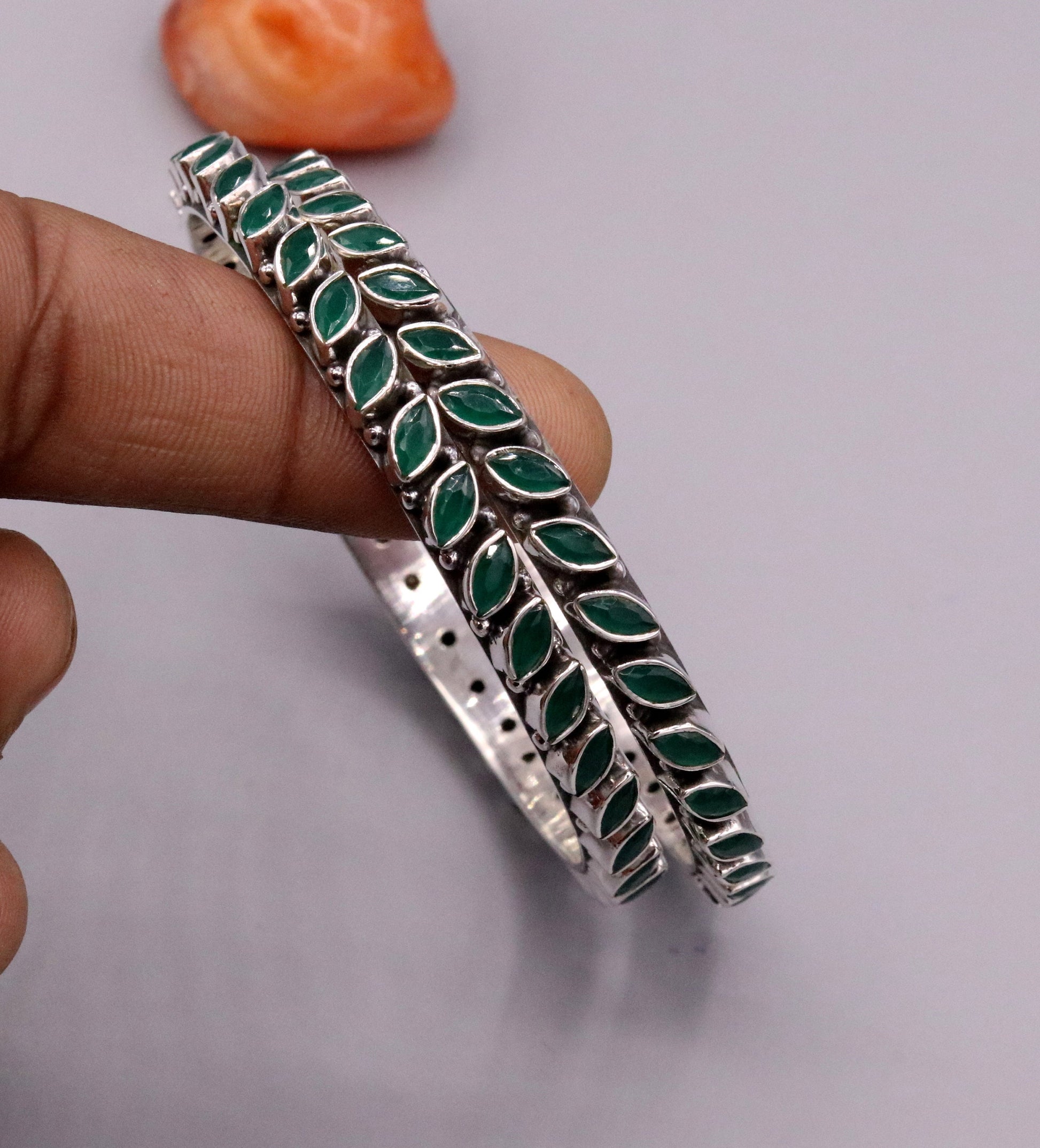 925 Sterling silver bangle  bracelet gorgeous design green emerald stone women top class stylish jewelry daily use jewelry form india ba06 - TRIBAL ORNAMENTS