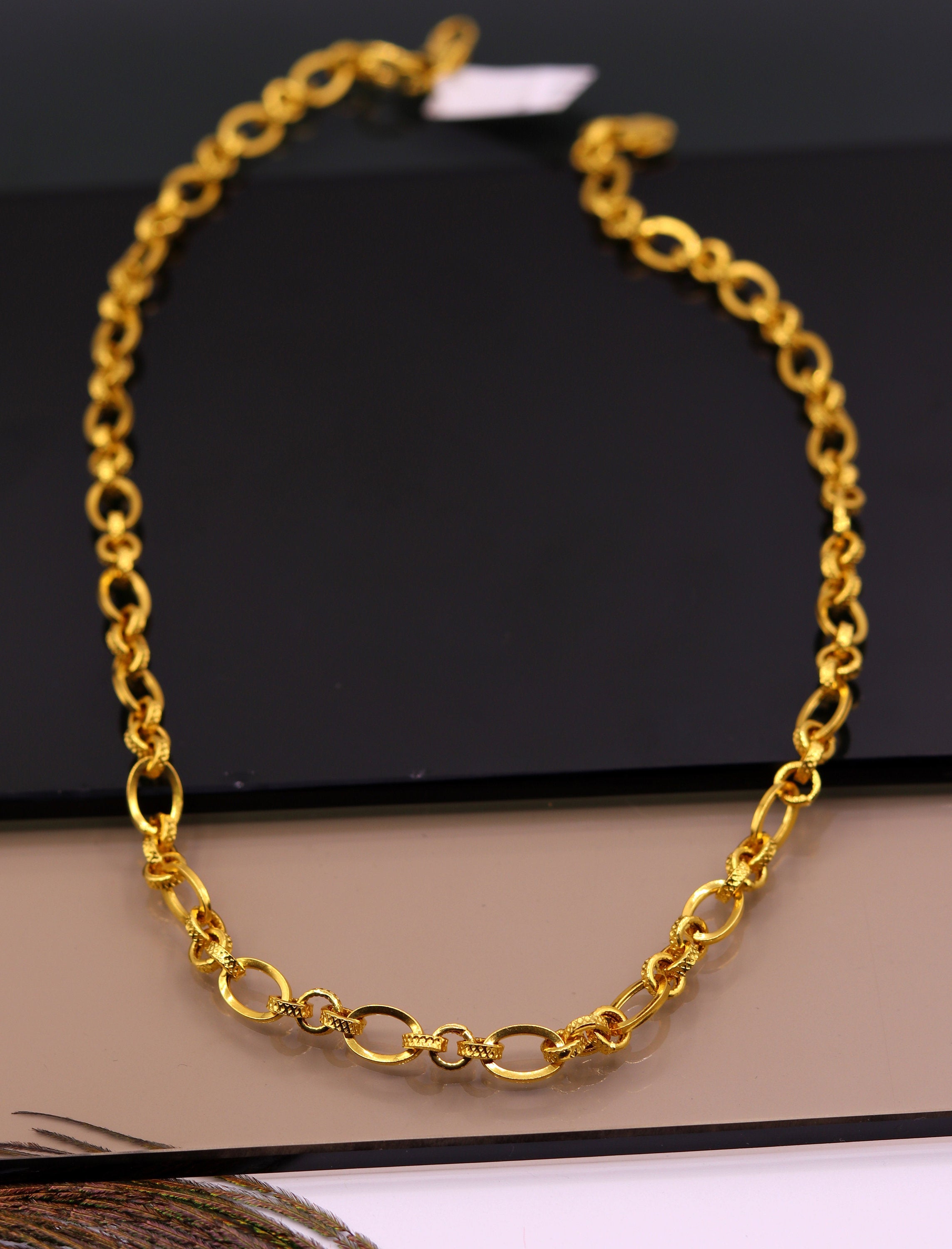 Gold Even Dots Necklace