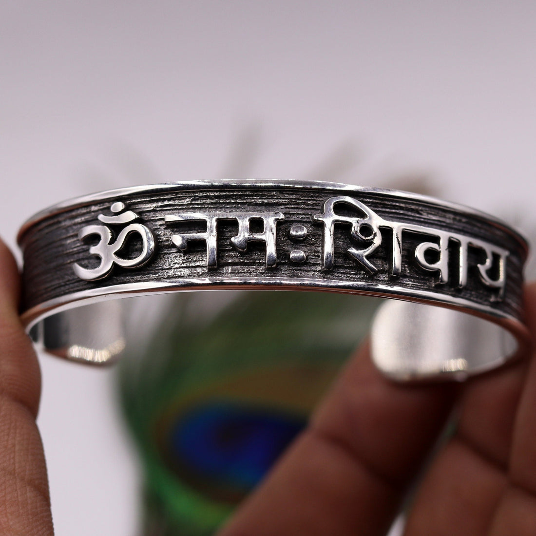 Handmade 925 Sterling silver solid kada bracelet mantra bracelet "aum namah shivay "open face kada from rajasthan india nsk42 - TRIBAL ORNAMENTS