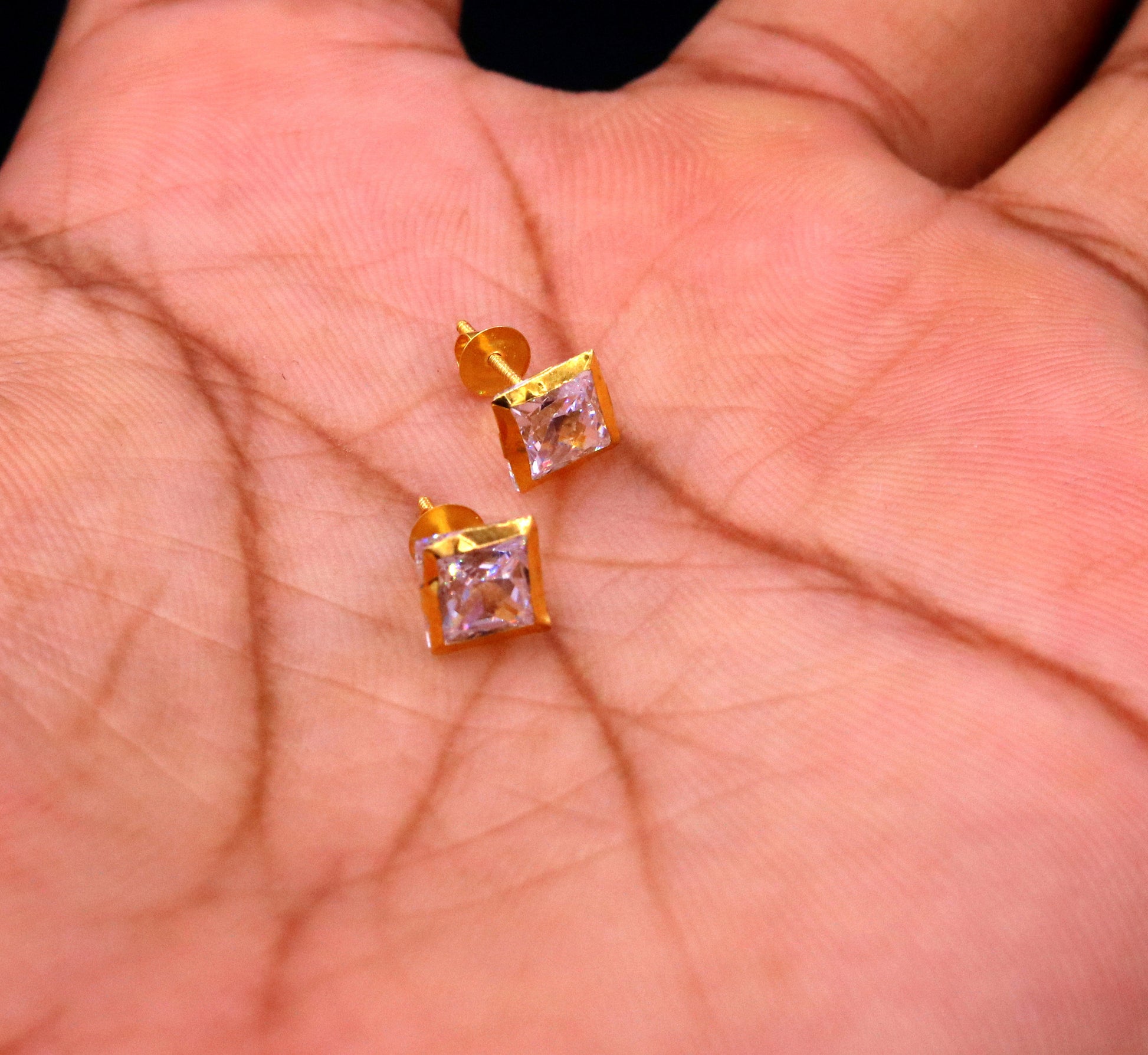 18 karat yellow gold handmade amazing square shape cubic zircon stone stud earring unisex jewelry er89 - TRIBAL ORNAMENTS