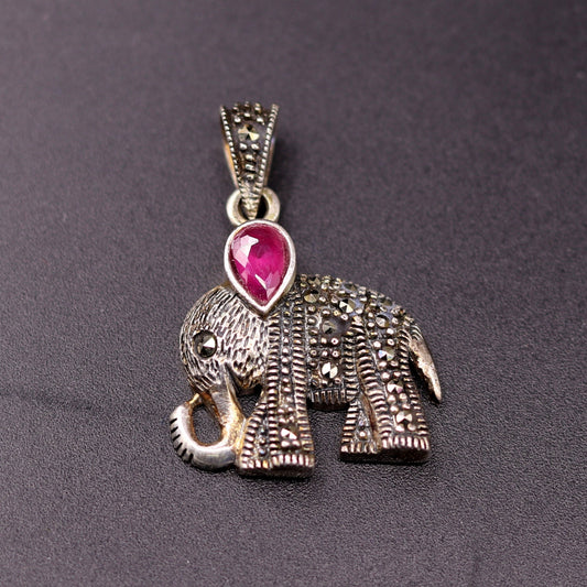 925 sterling silver handmade gorgeous Elephant pendant awesome unisex daily use jewelry from Rajasthan India nsp40 nsp40 - TRIBAL ORNAMENTS