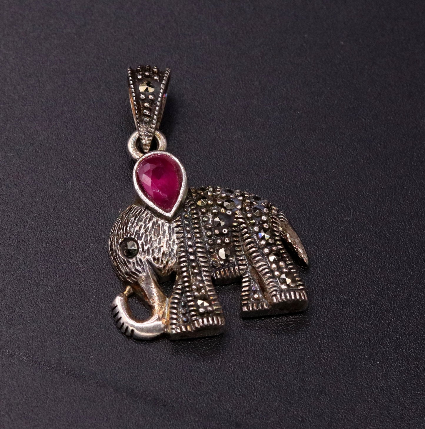 925 sterling silver handmade gorgeous Elephant pendant awesome unisex daily use jewelry from Rajasthan India nsp40 nsp40 - TRIBAL ORNAMENTS
