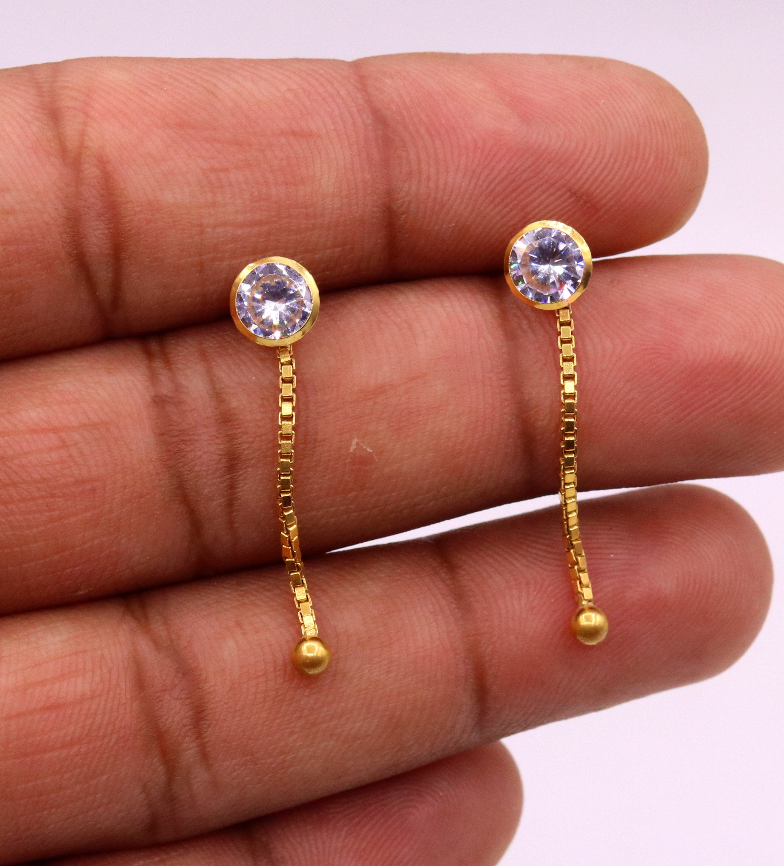 18 karat gold deals studs